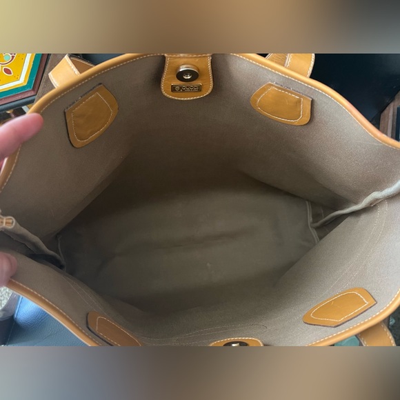 Gucci Vintage Tote with Sherry Line & Beige trim - Picture 9 of 13